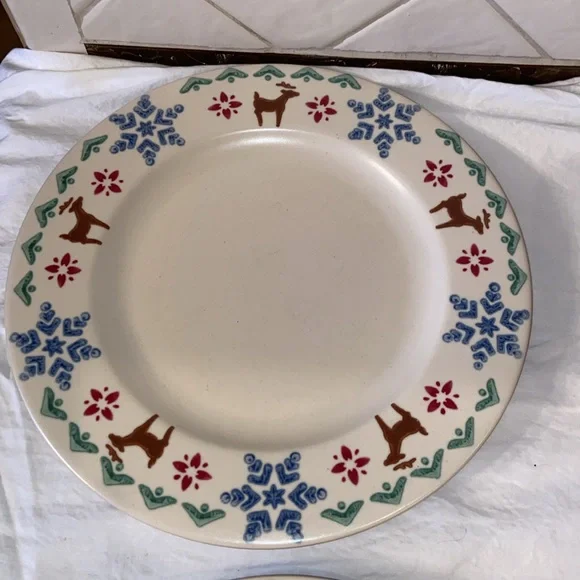 Set of Pfaltzgraff Nordic Christmas Plates